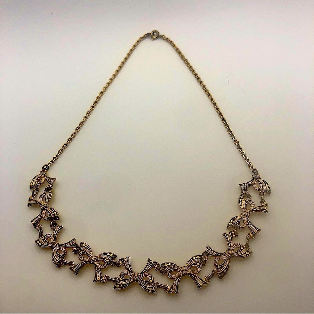 VTG Toledo Ware Damascene Bows Necklace Sits Approx 14”